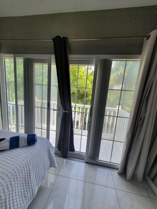 Townhouse By The Bay, Little Bay Country Club ,Negril Villa Orange Bay Luaran gambar