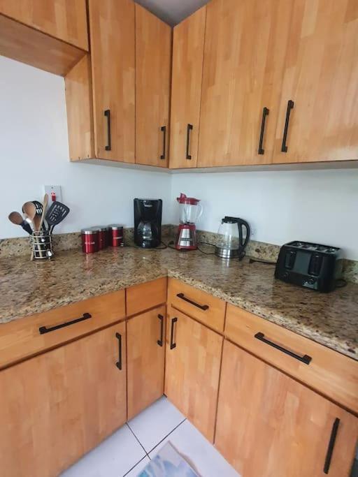 Townhouse By The Bay, Little Bay Country Club ,Negril Villa Orange Bay Luaran gambar